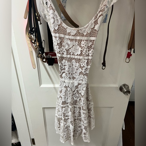 For Love & Lemons Gianna Mini Lace Apron Dress Size M - Picture 7 of 11